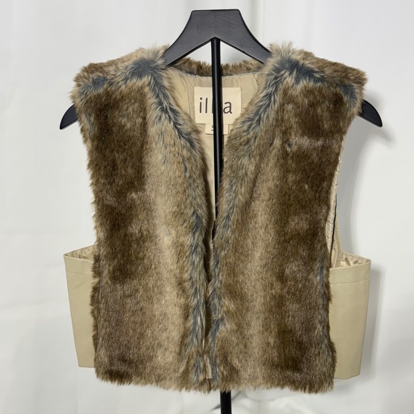 Vintage illia faux fur and leather vest sz medium - Picture 1 of 4